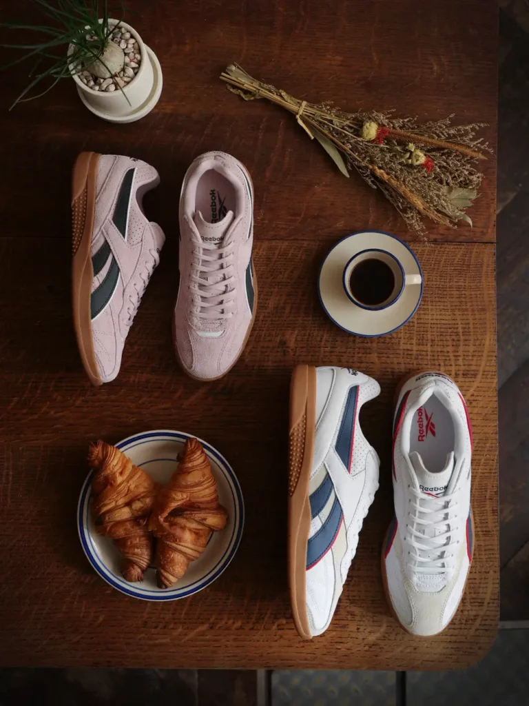 Reebok HAMMER STREETのホワイトとピンク
