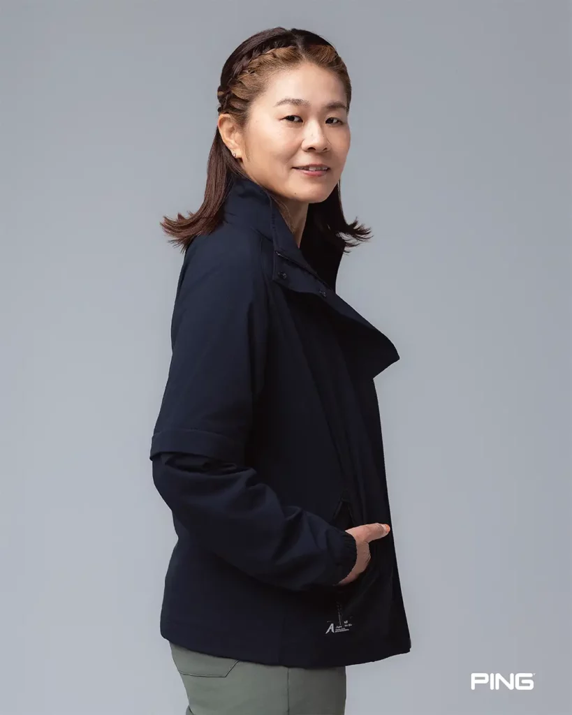 ダークカラーのブルゾンを着用した澤穂希さん